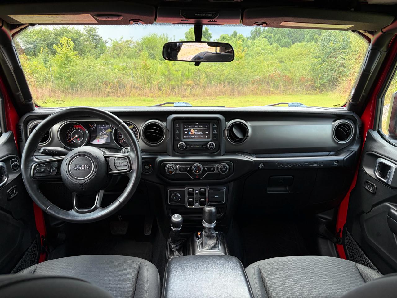 Jeep Wrangler Unlimited Sport 2019