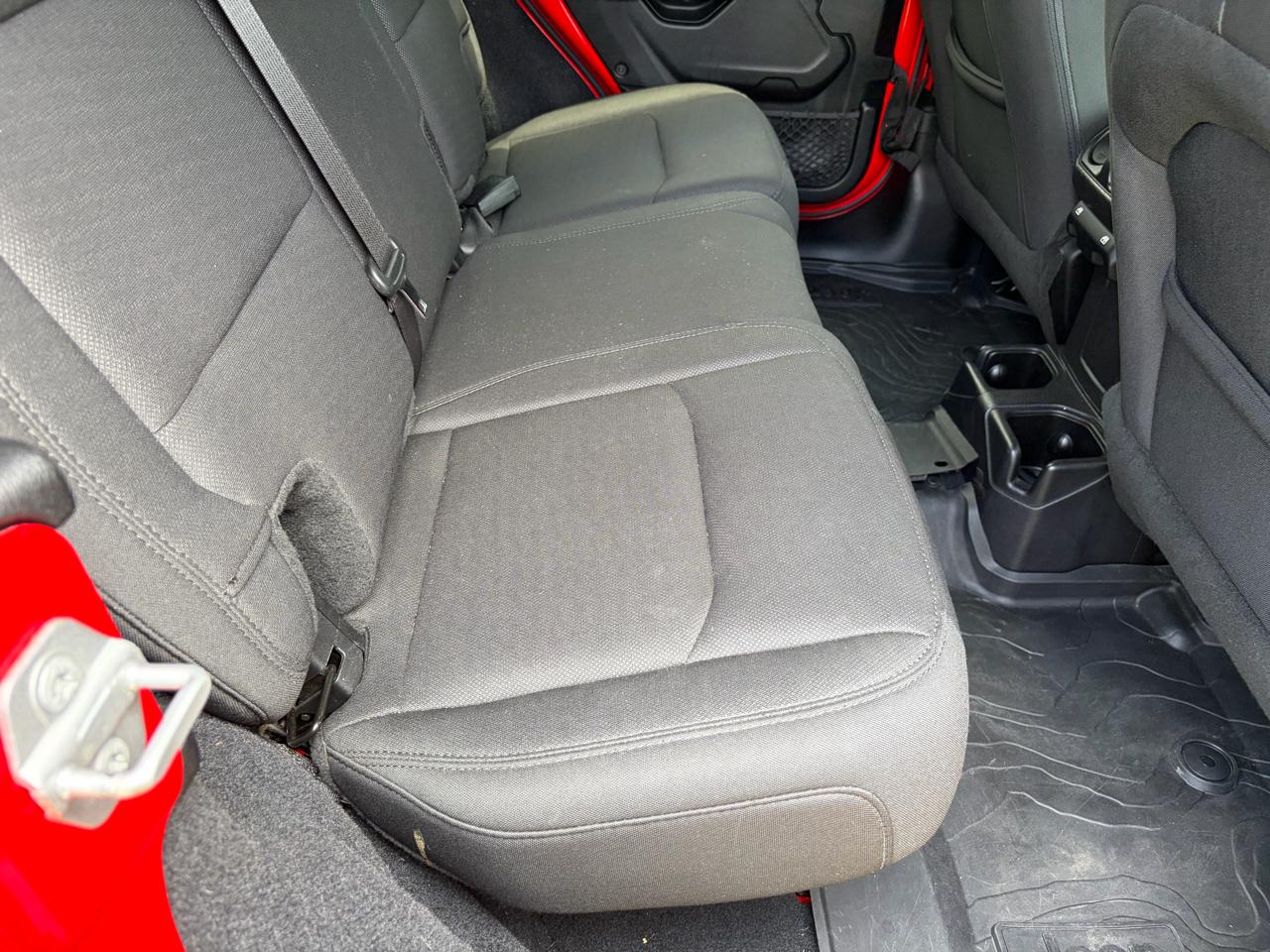 Jeep Wrangler Unlimited Sport 2019