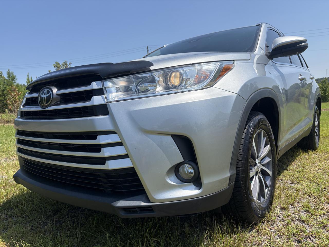 Toyota Highlander XLE 2WD 2019