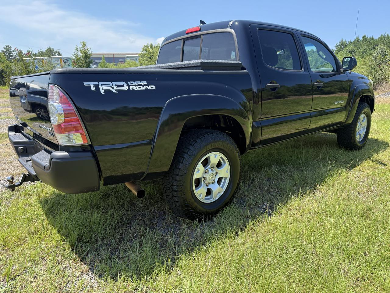 Toyota Tacoma PreRunner Double Cab V6 5AT 2WD 2014