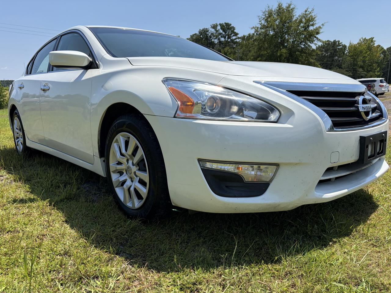 Nissan Altima 2.5 S 2014