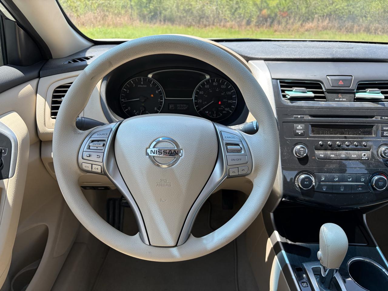 Nissan Altima 2.5 S 2014