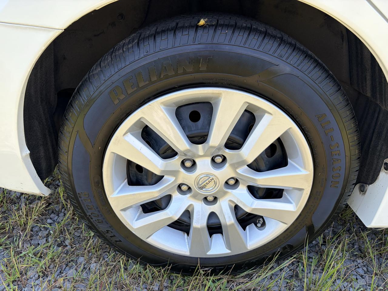 Nissan Altima 2.5 S 2014