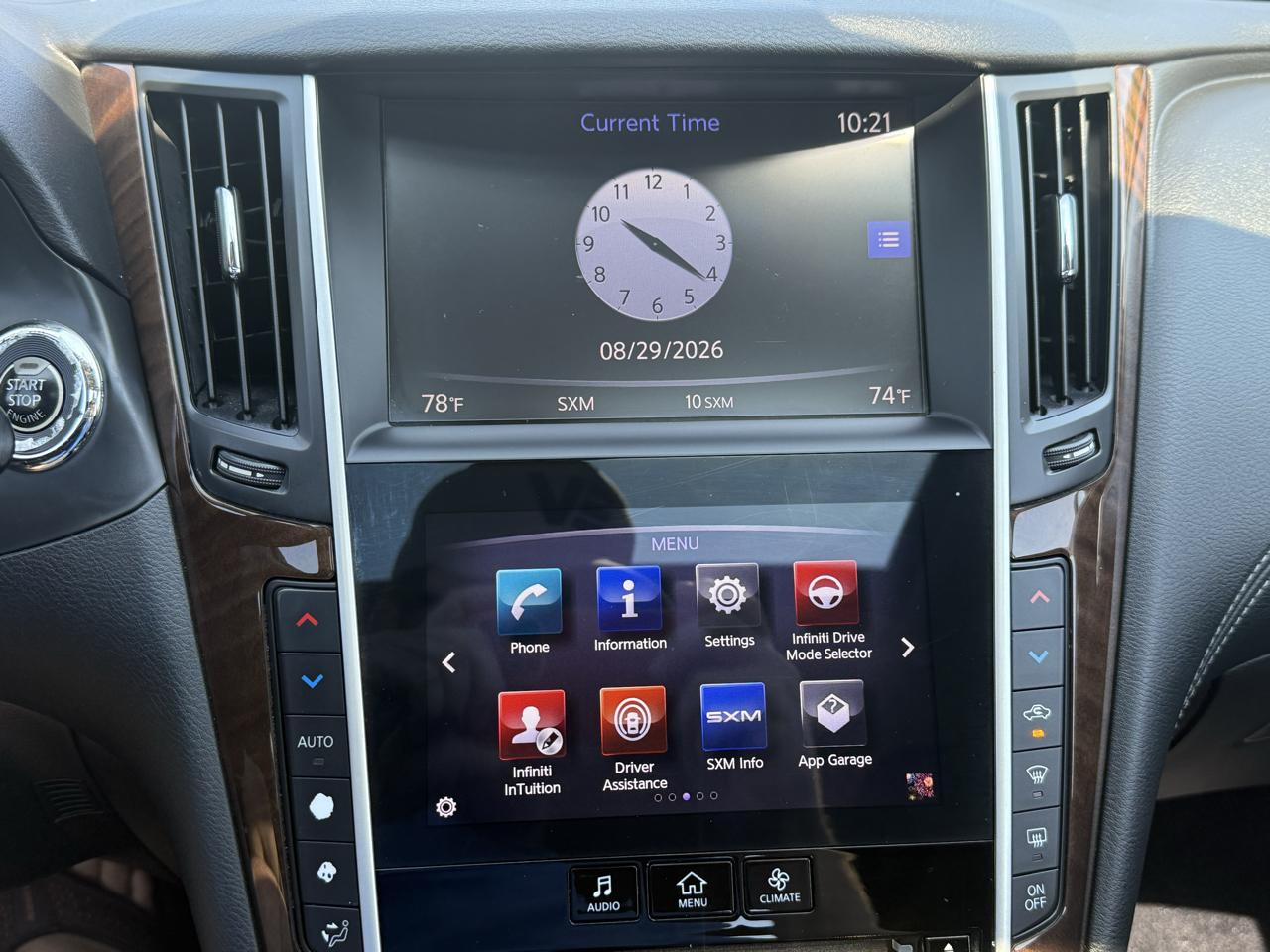 Infiniti Q50 3.0t LUXE 2019