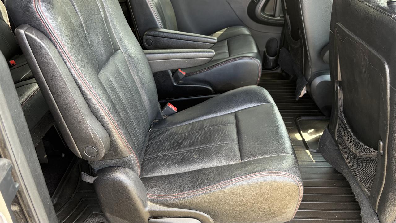 Dodge Grand Caravan R/T 2016
