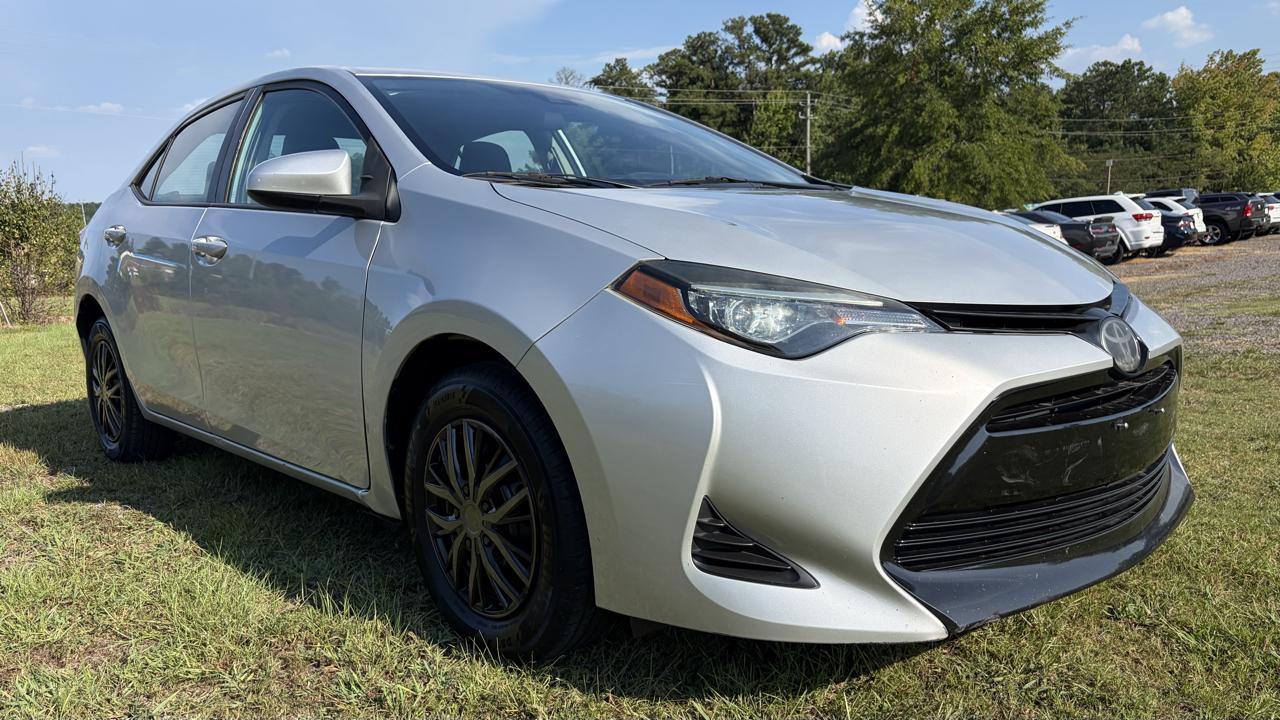 Toyota Corolla XLE CVT 2019