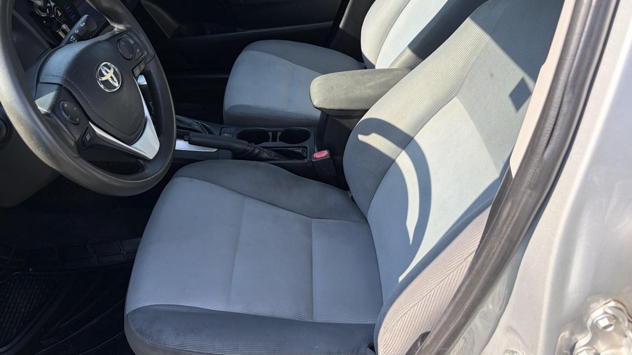 Toyota Corolla XLE CVT 2019