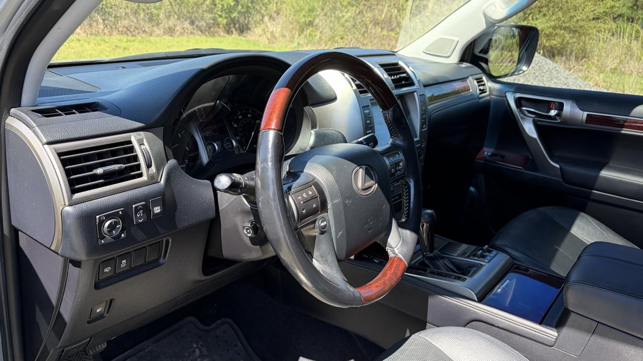Lexus GX 460 Base 2016