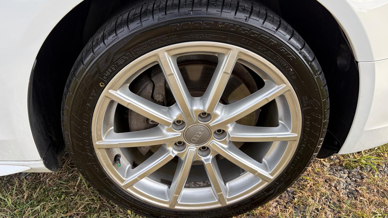 Audi A4 2.0 TFSI Auto Premium Plus FWD 2015