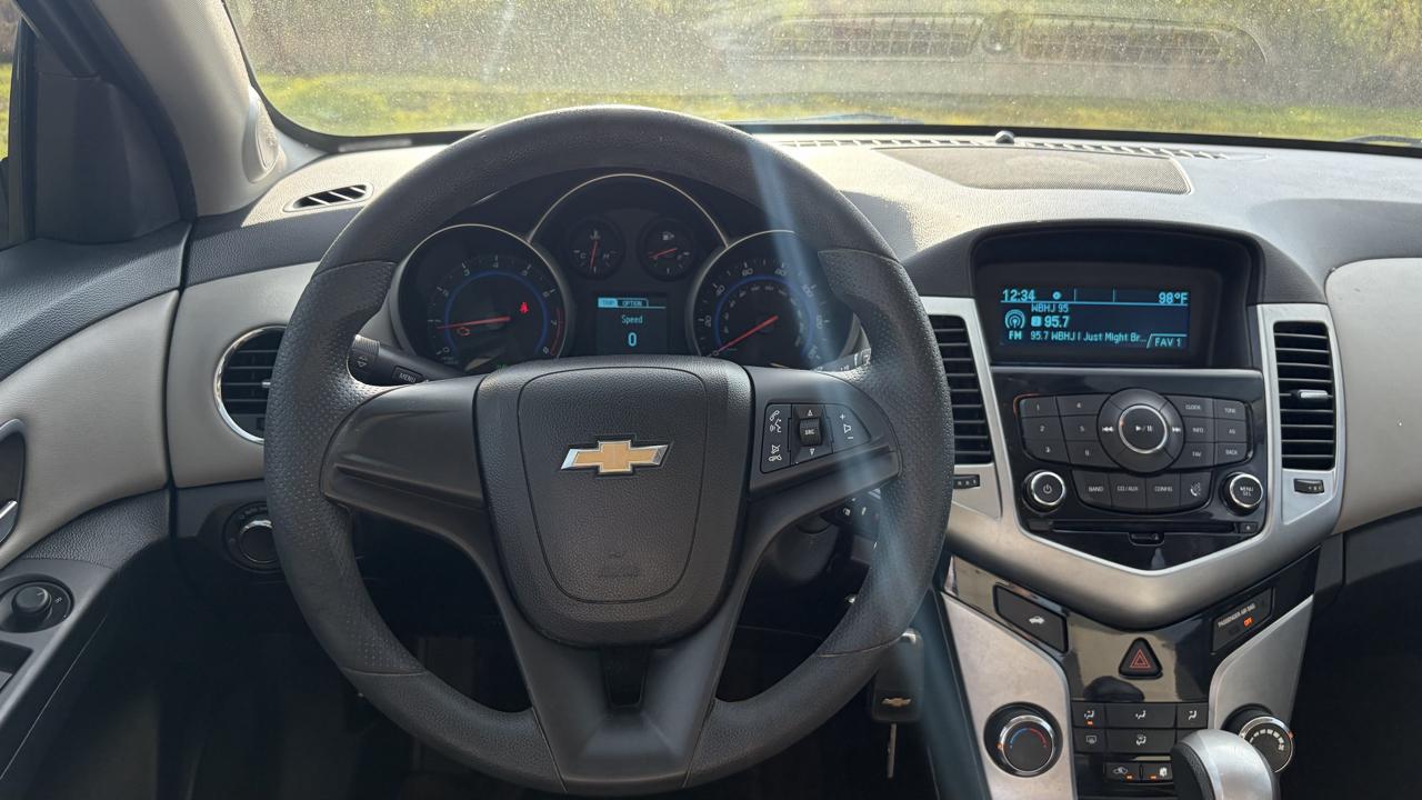 Chevrolet Cruze LS Auto 2016