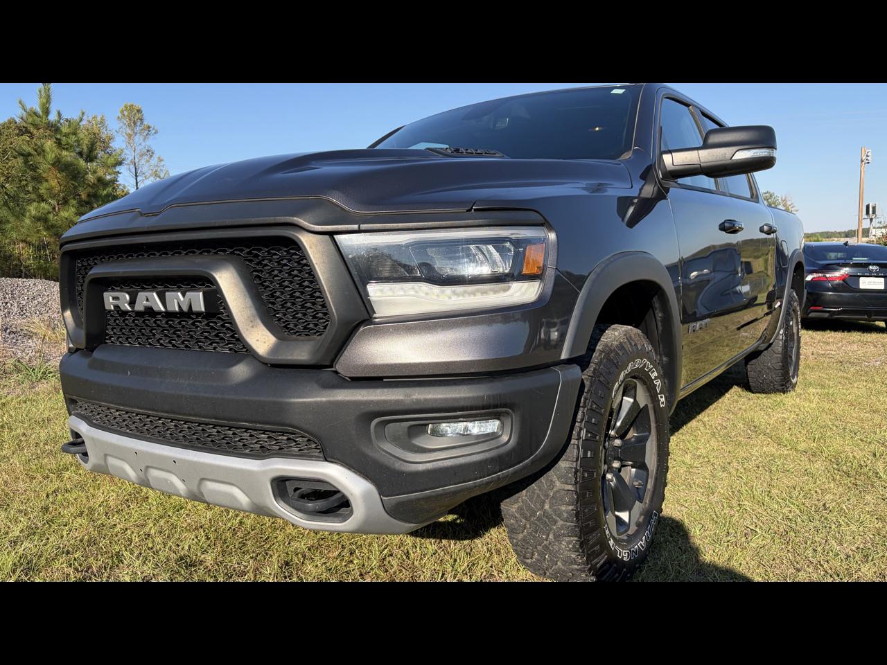 RAM 1500 4WD Crew Cab 140.5" Rebel 2019