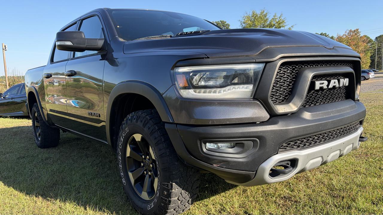RAM 1500 4WD Crew Cab 140.5" Rebel 2019