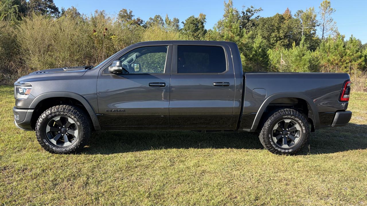 RAM 1500 4WD Crew Cab 140.5" Rebel 2019