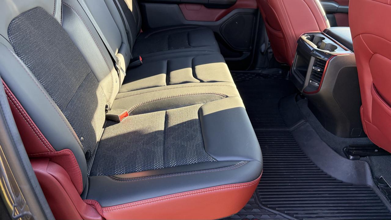 RAM 1500 4WD Crew Cab 140.5" Rebel 2019