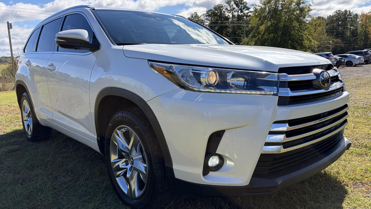Toyota Highlander Limited FWD V6 2019