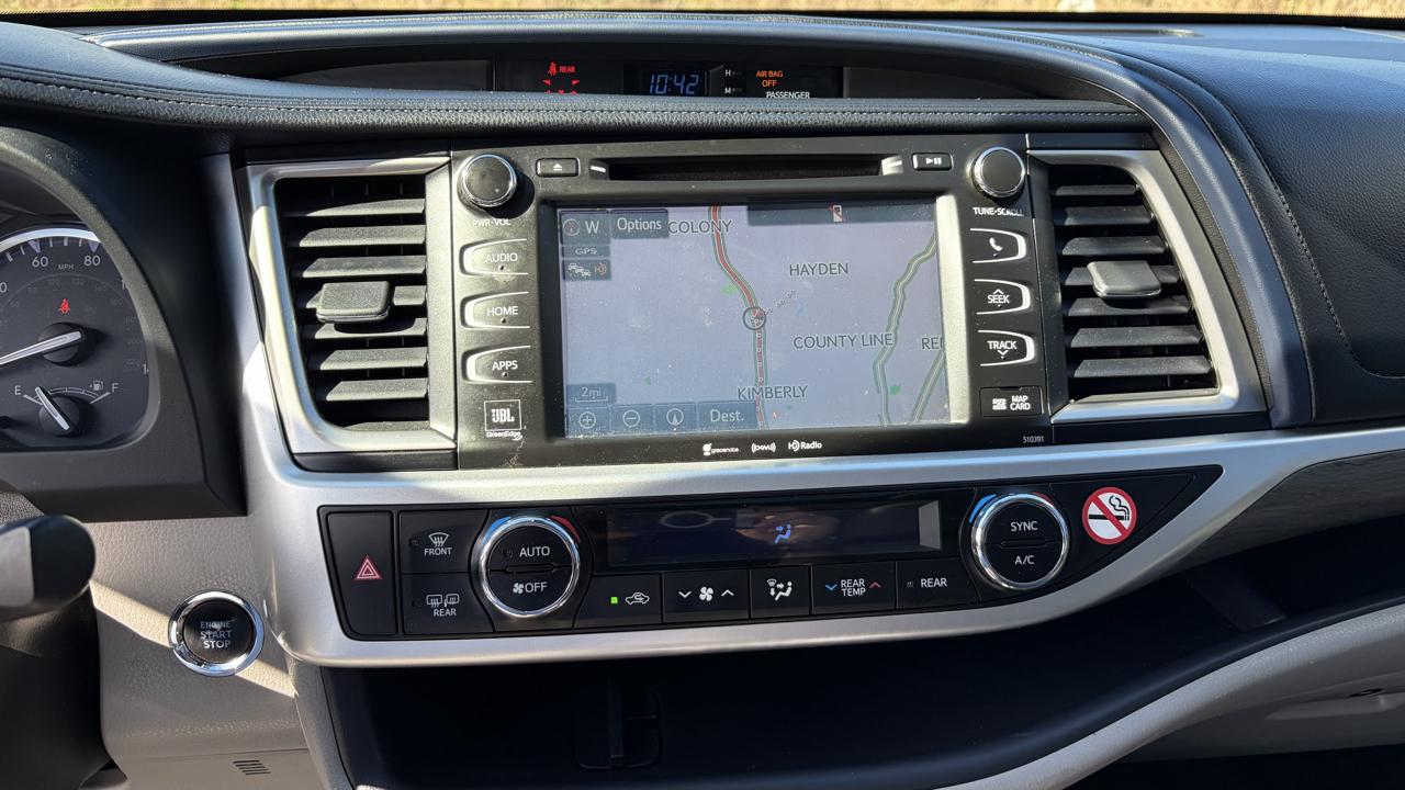 Toyota Highlander Limited FWD V6 2019
