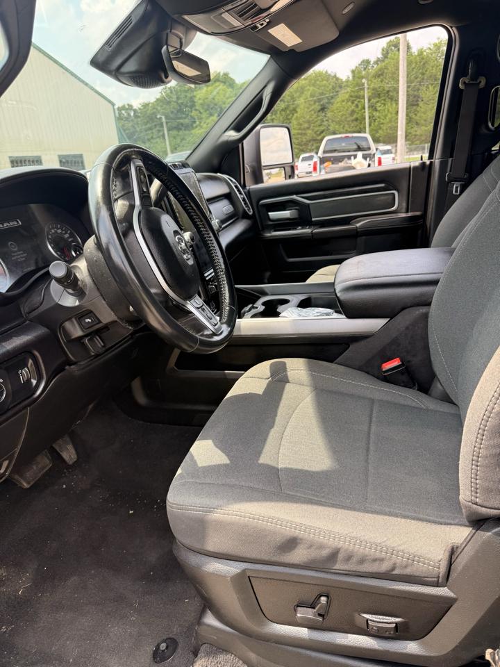 RAM 2500 4WD Crew Cab 149" Big Horn 2023