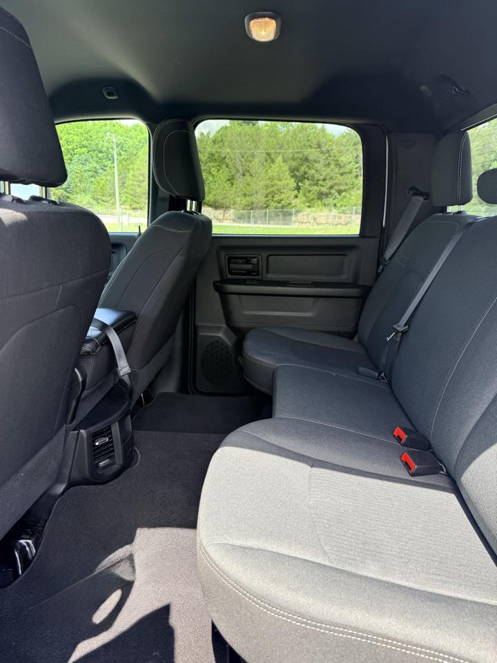 RAM 2500 Tradesman Crew Cab SWB 4WD 2024