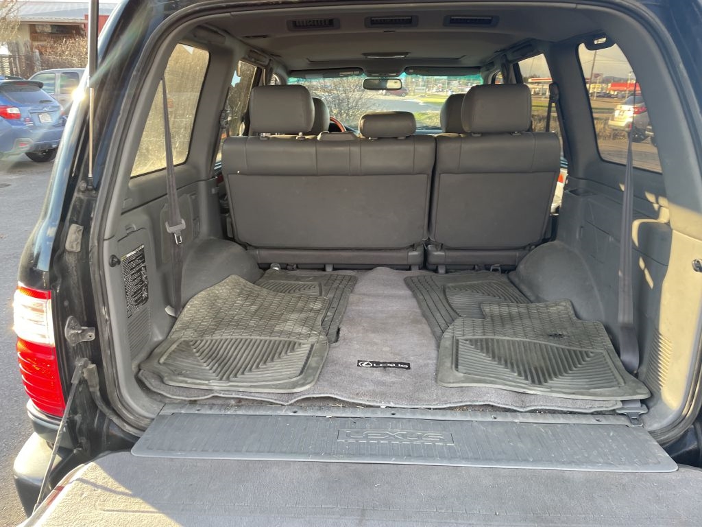 Lexus LX 470 Sport Utility 2002