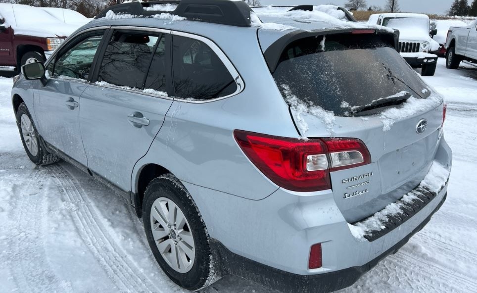 Subaru Outback 2.5i Premium 2016