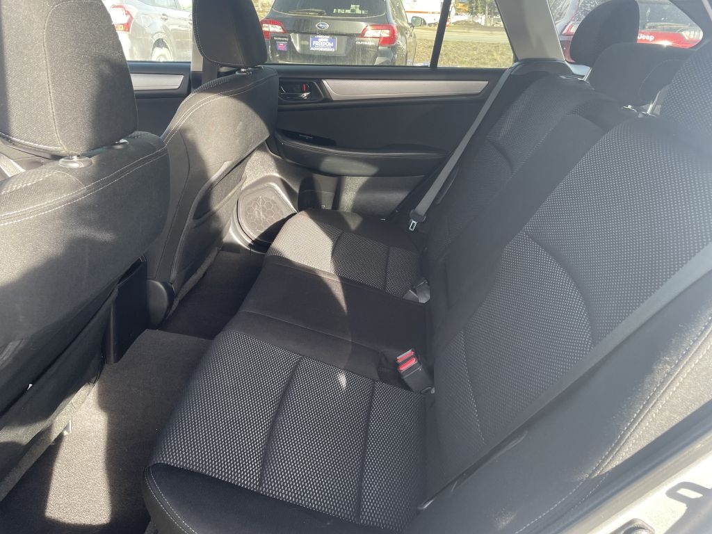 Subaru Outback 2.5i Premium 2016