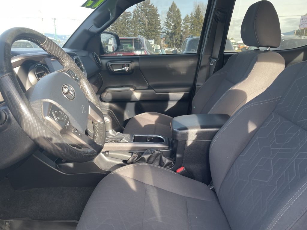 Toyota Tacoma TRD Off Road Double Cab 6' Bed V6 4x4 AT (Natl) 2019