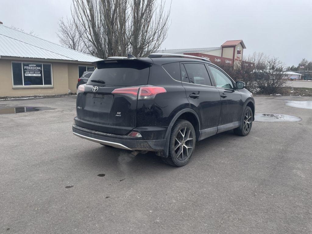 2016 Toyota RAV4 SE