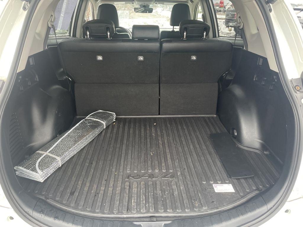 Toyota RAV4 Limited AWD 2017