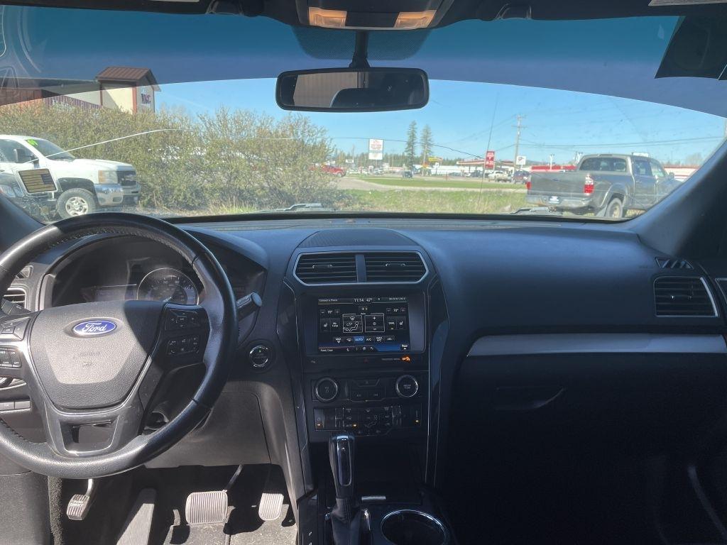 Ford Explorer XLT 4WD 2016