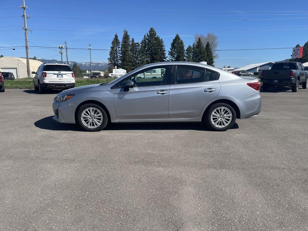 Subaru Impreza 2.0i Premium CVT 4-Door 2017