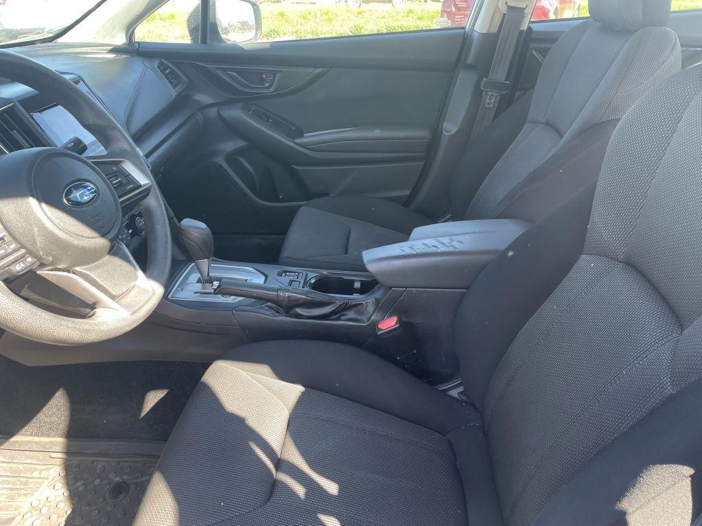 Subaru Impreza 2.0i Premium CVT 4-Door 2017