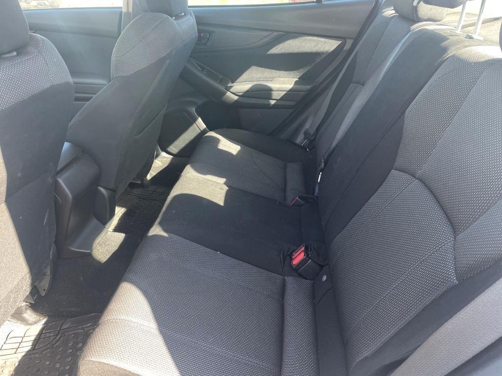 Subaru Impreza 2.0i Premium CVT 4-Door 2017