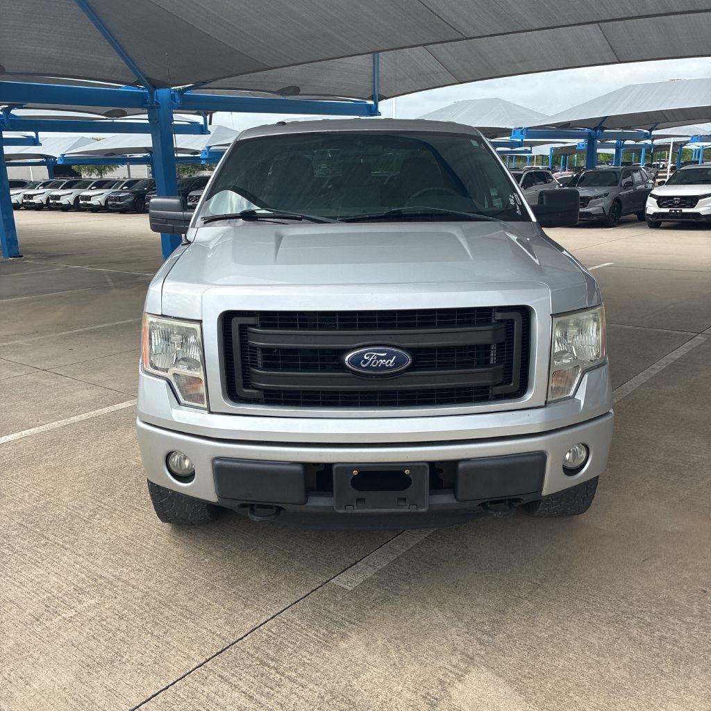 Ford F-150 XL SuperCab 8-ft. Bed 4WD 2013