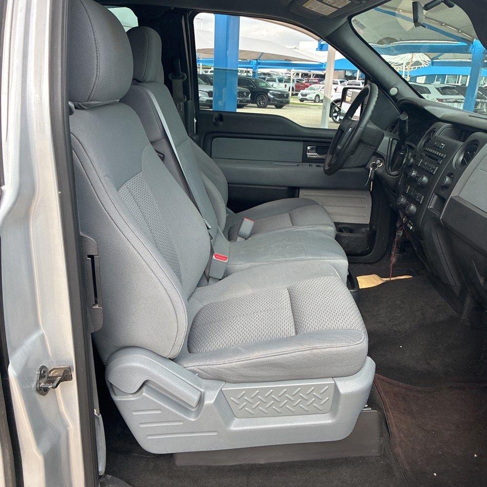 Ford F-150 XL SuperCab 8-ft. Bed 4WD 2013