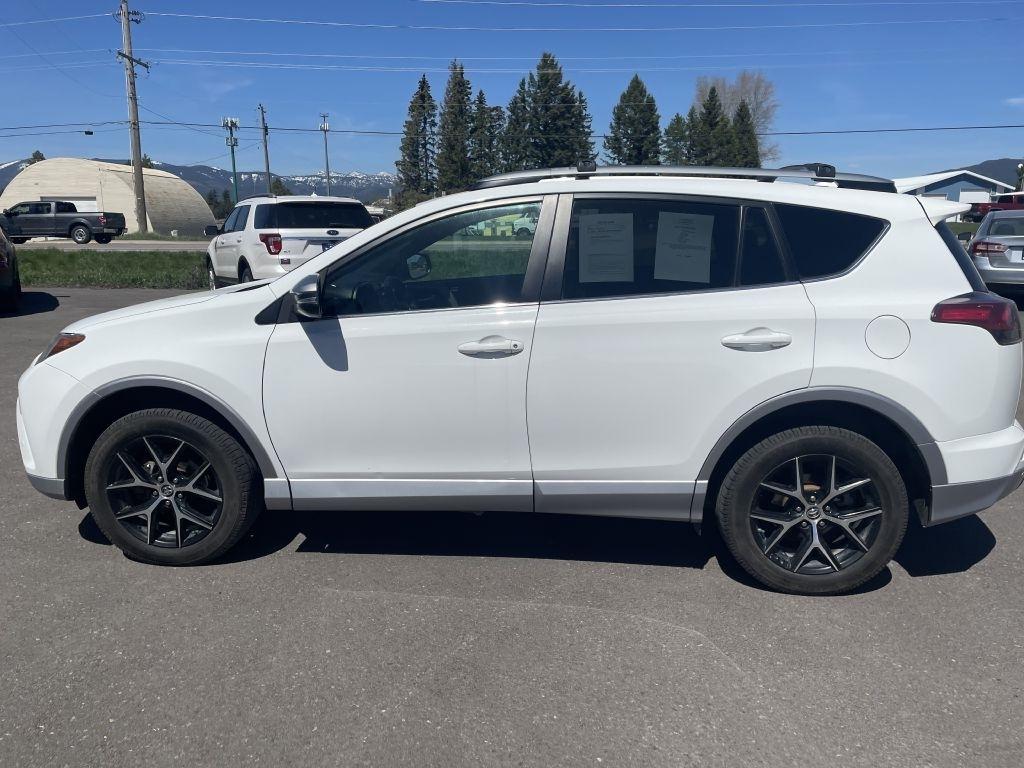 Toyota RAV4 SE 4WD 2017