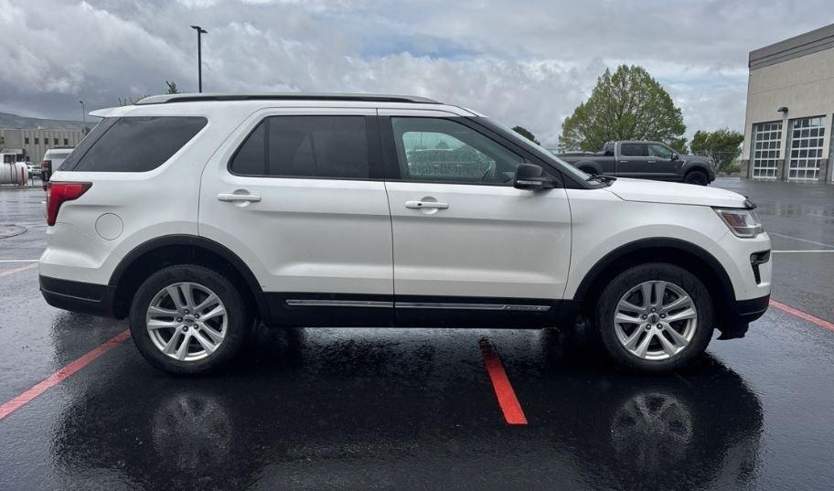 Ford Explorer XLT 4WD 2018