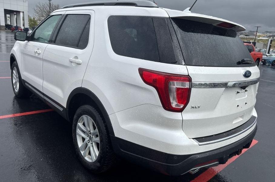 Ford Explorer XLT 4WD 2018