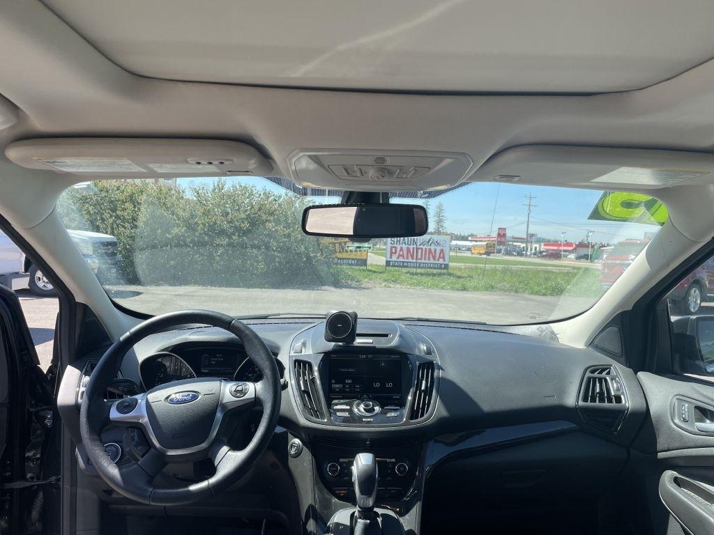 Ford Escape Titanium 4WD 2015