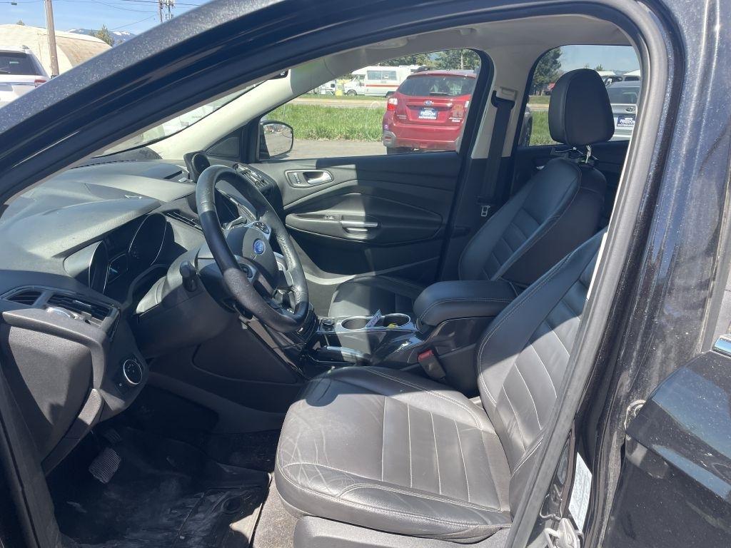 Ford Escape Titanium 4WD 2015