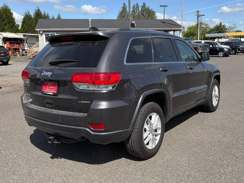 Jeep Grand Cherokee Laredo 4WD 2017
