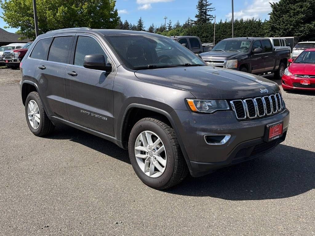 Jeep Grand Cherokee Laredo 4WD 2017