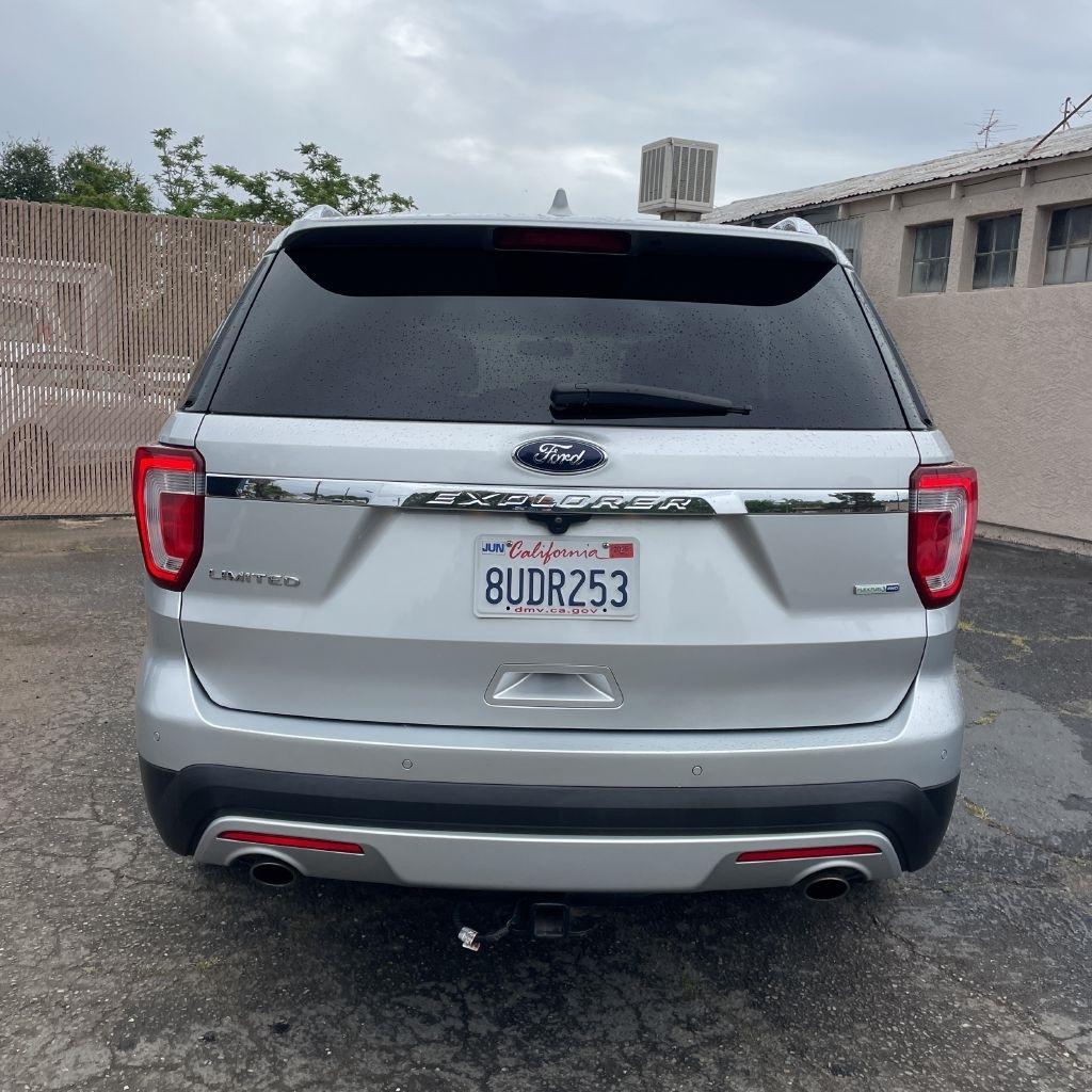 Ford Explorer Limited 4WD 2016