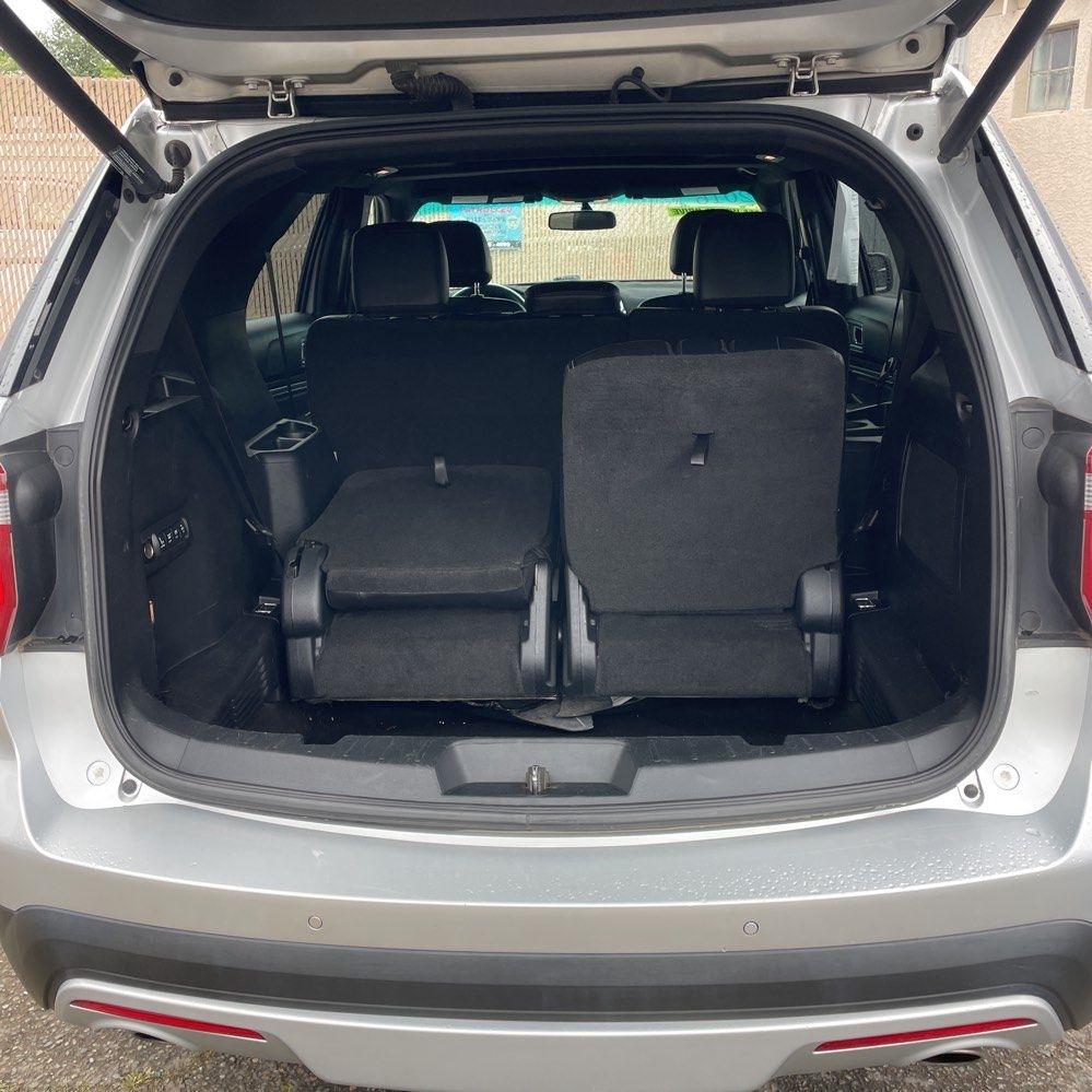 Ford Explorer Limited 4WD 2016