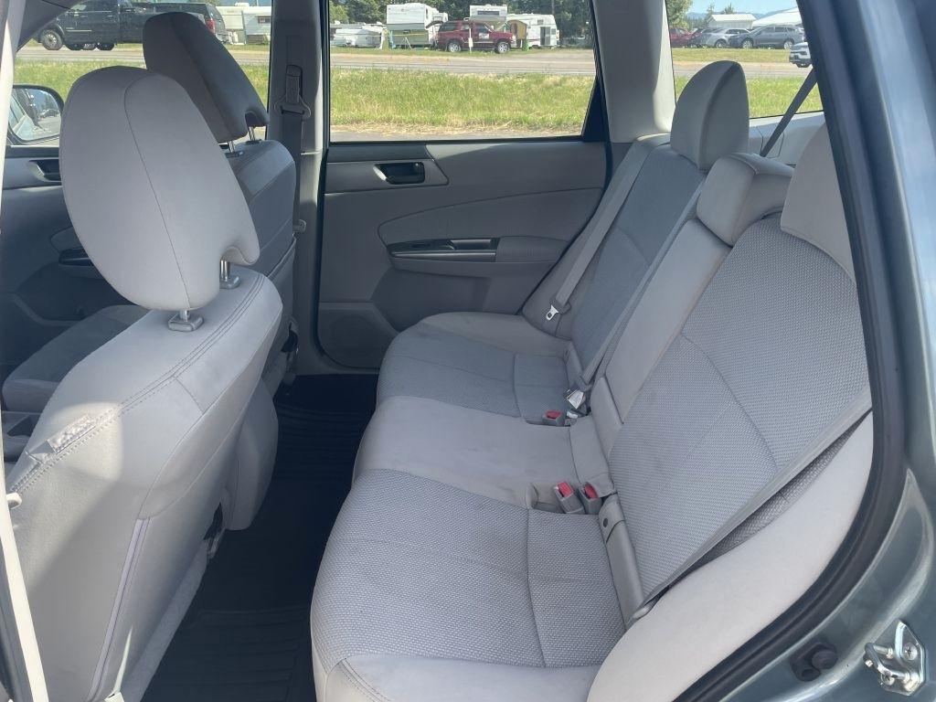 Subaru Forester 2.5X 2012