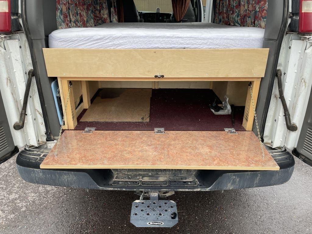 Chevrolet Express 3500 Extended 2003