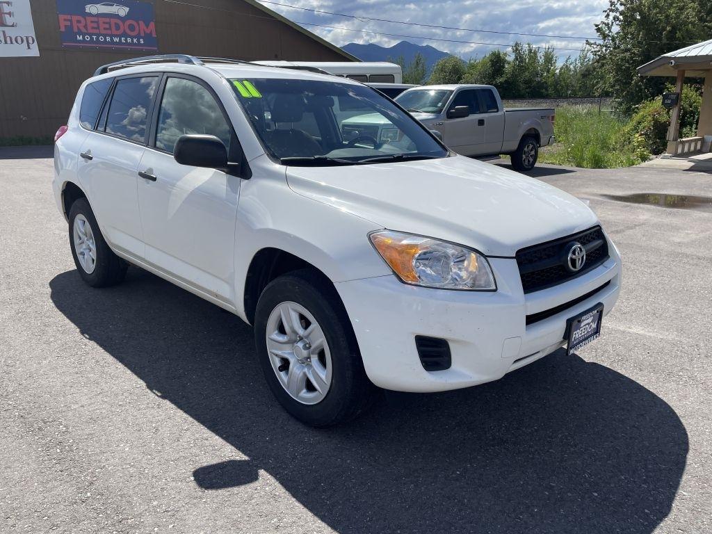 Toyota RAV4 Base I4 4WD 2011