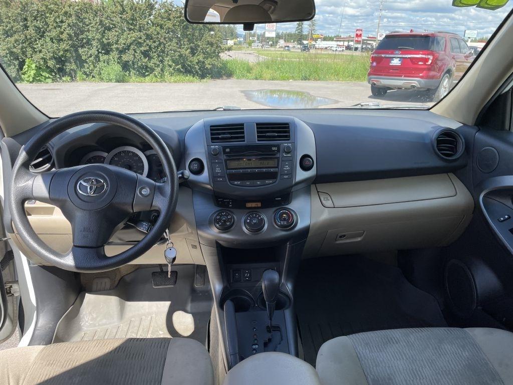 Toyota RAV4 Base I4 4WD 2011