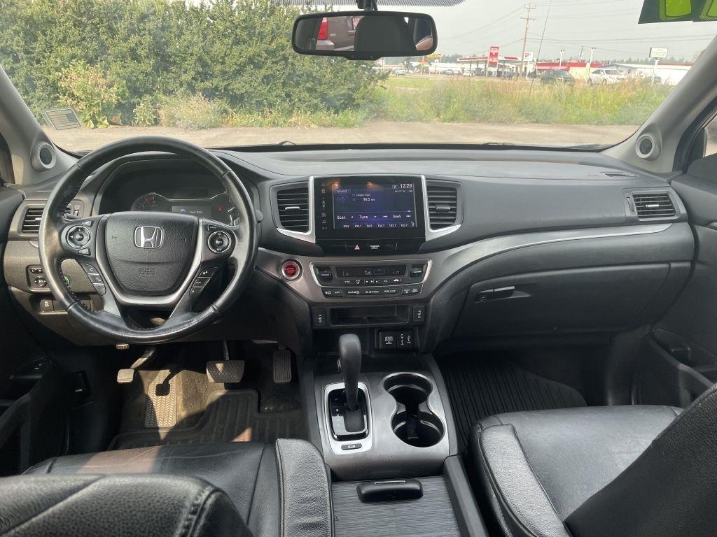 2017 Honda Pilot EX-L - Photo 6