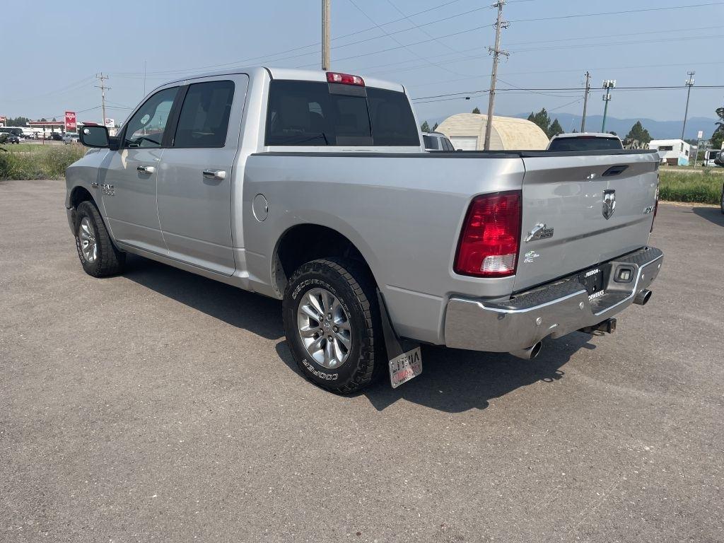 RAM 1500 SLT Crew Cab SWB 4WD 2016