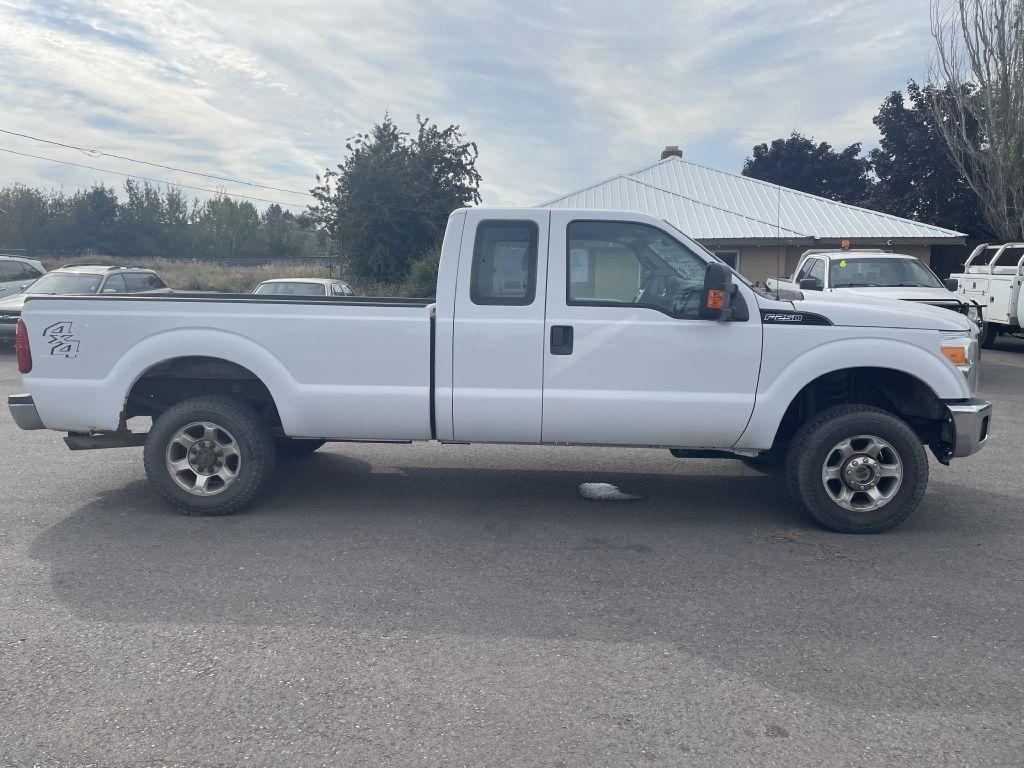 Ford F-250 SD XL SuperCab 4WD 2016